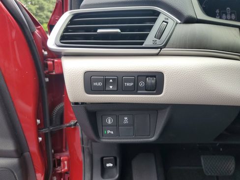 Used 2021 Honda Accord Touring image 28