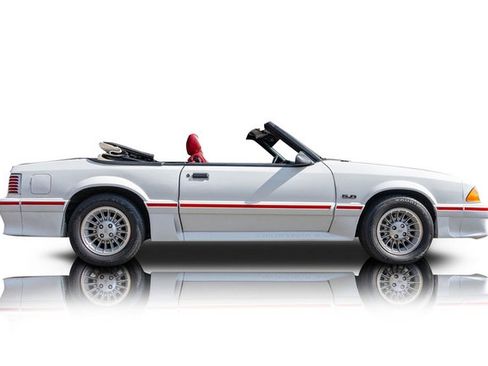 Used 1987 Ford Mustang GT image 2