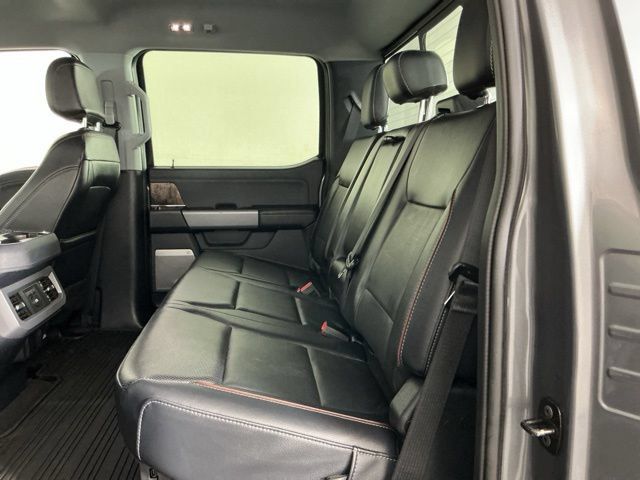 Used 2024 Ford F350 Lariat w/ Sport Appearance Package AWD/4WD image 30