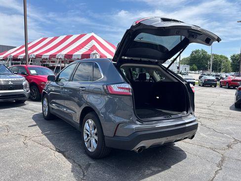 Used 2024 Ford Edge Titanium AWD/4WD image 18