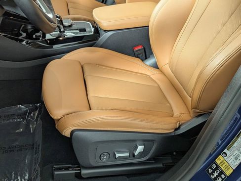 Certified 2023 BMW X3 xDrive30i w/ Premium Package image 18