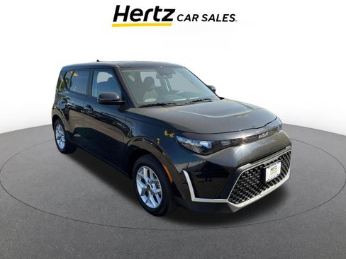 Used 2025 Kia Soul LX w/ LX Technology Package image 1