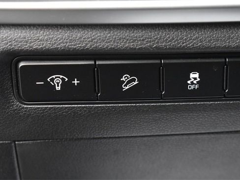 Certified 2024 Kia Telluride S w/ S Sunroof Package image 23