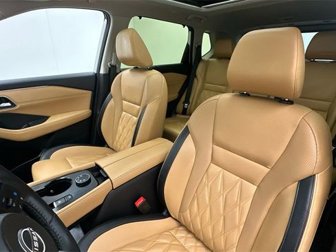 Certified 2023 Nissan Rogue Platinum w/ Platinum Premium Package image 8