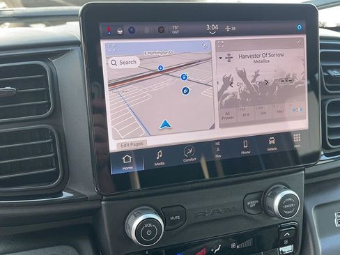 New 2024 RAM ProMaster 3500 w/ Delivery Van Package image 23