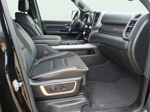 Used 2026 RAM 1500 Laramie AWD/4WD image 21