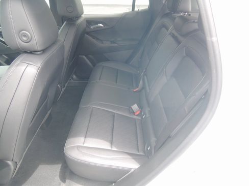 New 2026 Chevrolet Equinox LT w/ Convenience Package II image 27