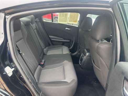Used 2022 Dodge Charger SXT RWD image 27