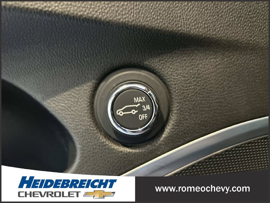 Used 2021 Buick Enclave Essence AWD/4WD image 33