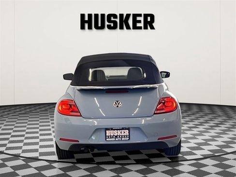 Used 2014 Volkswagen Beetle 1.8T image 9