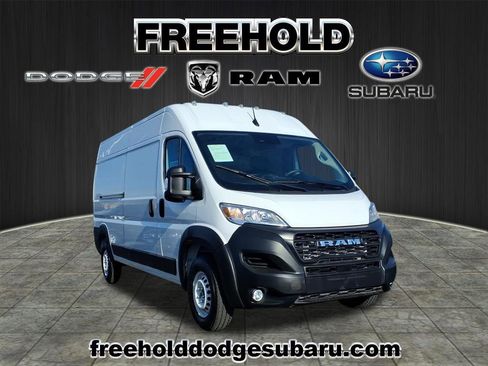 Used 2025 RAM ProMaster 2500 w/ Convenience Group image 1