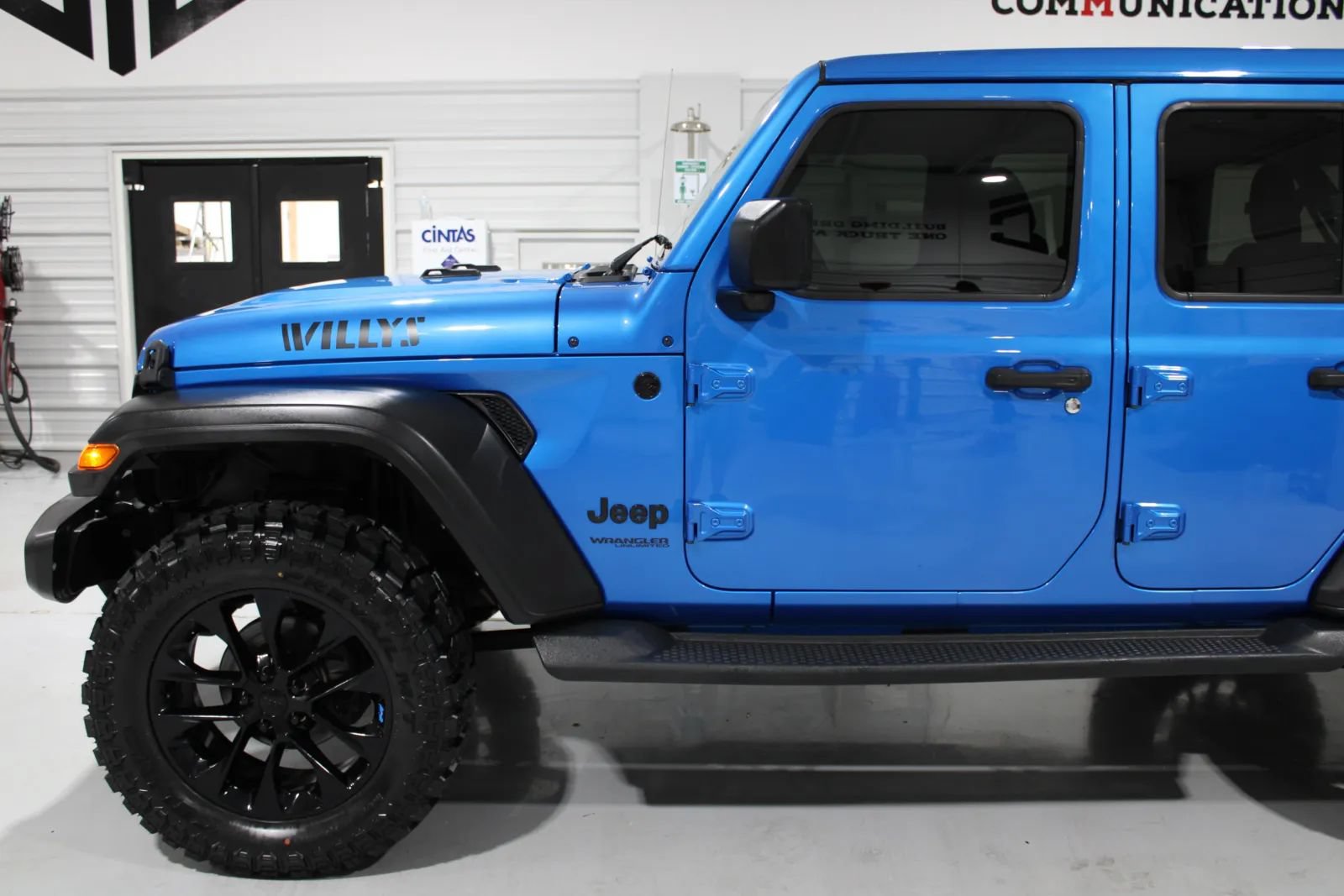 Used 2022 Jeep Wrangler Unlimited Sport AWD/4WD image 11