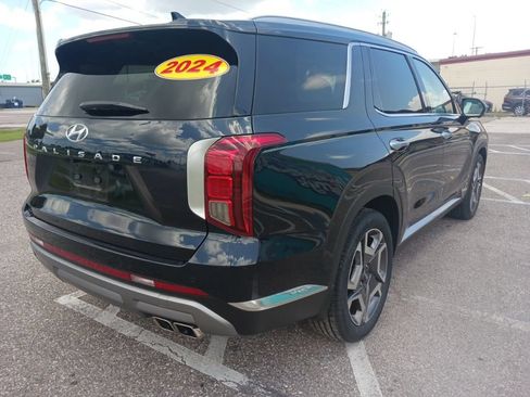 Used 2024 Hyundai Palisade Limited FWD image 3