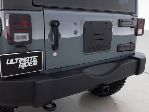 Used 2014 Jeep Wrangler Sport w/ Quick Order Package 24S AWD/4WD image 16