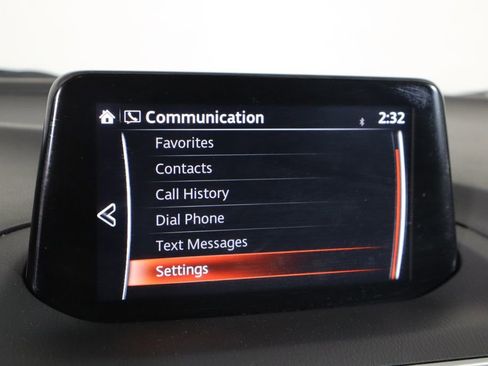 Used 2017 MAZDA MAZDA3 Touring image 33