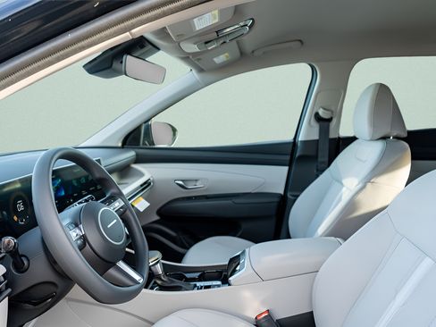 Certified 2026 Hyundai Tucson SEL Plus FWD image 23