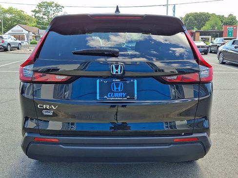Used 2025 Honda CR-V EX image 5