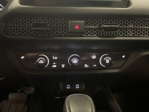 Certified 2026 Honda HR-V Sport image 18