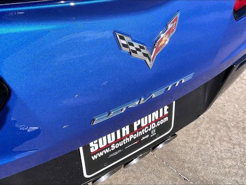 Used 2019 Chevrolet Corvette Stingray Coupe image 23