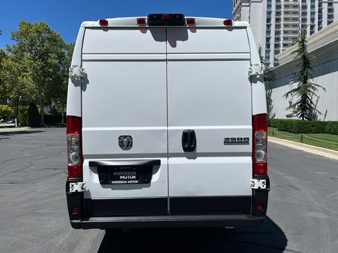 Used 2023 RAM ProMaster 3500 w/ Driver Convenience Group FWD image 8