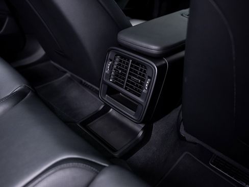 Used 2023 Porsche Taycan w/ Premium Package image 66