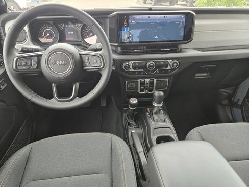 New 2026 Jeep Gladiator Sport AWD/4WD image 20