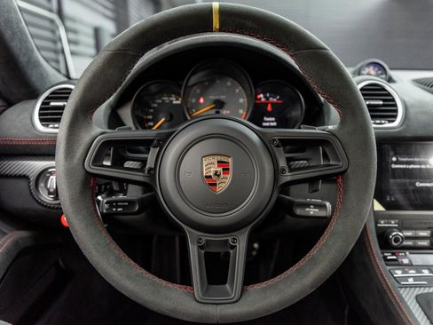 Certified 2025 Porsche 718 Boxster Spyder RS RWD image 30