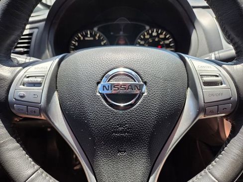 Used 2018 Nissan Altima 2.5 SV FWD image 29