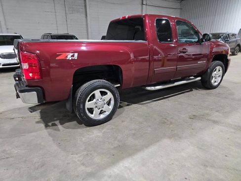 Used 2013 Chevrolet Silverado 2500 LT w/ Z71 Appearance Package AWD/4WD image 13