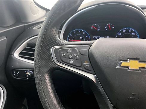 Used 2024 Chevrolet Malibu LT FWD image 17