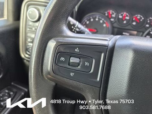 Used 2021 Chevrolet Silverado 2500 Custom w/ Custom Value Package AWD/4WD image 27