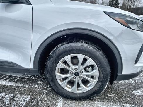 Used 2025 Ford Escape Active image 20