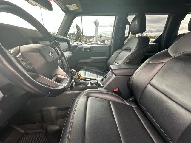 Used 2023 Ford Bronco Badlands AWD/4WD image 9