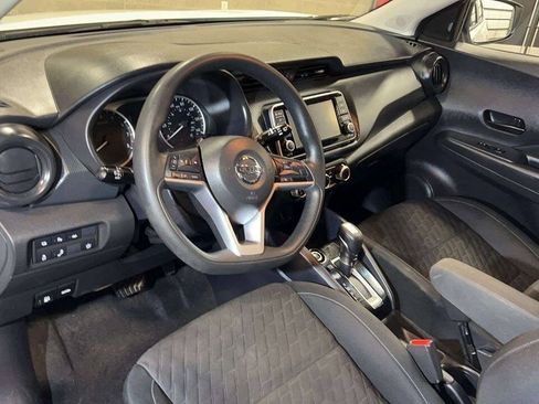 Used 2021 Nissan Kicks S FWD image 7
