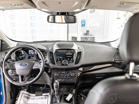 Used 2019 Ford Escape Titanium w/ U9j03 - Titanium Tow Package AWD/4WD image 35