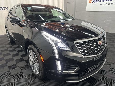 Used 2024 Cadillac XT5 Premium Luxury AWD/4WD image 3