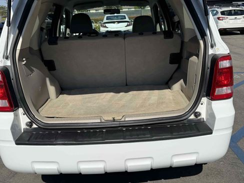 Used 2008 Ford Escape 2WD Hybrid image 42