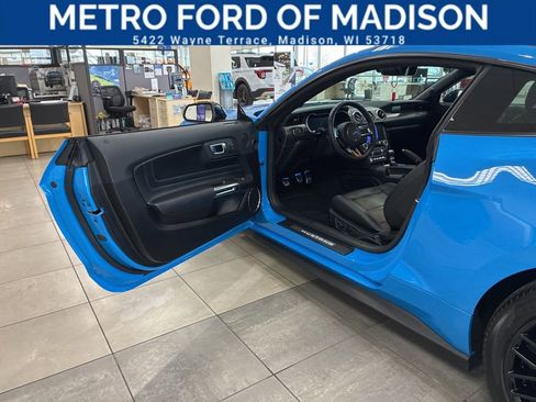 Used 2022 Ford Mustang GT Premium w/ Equipment Group 401A RWD image 12