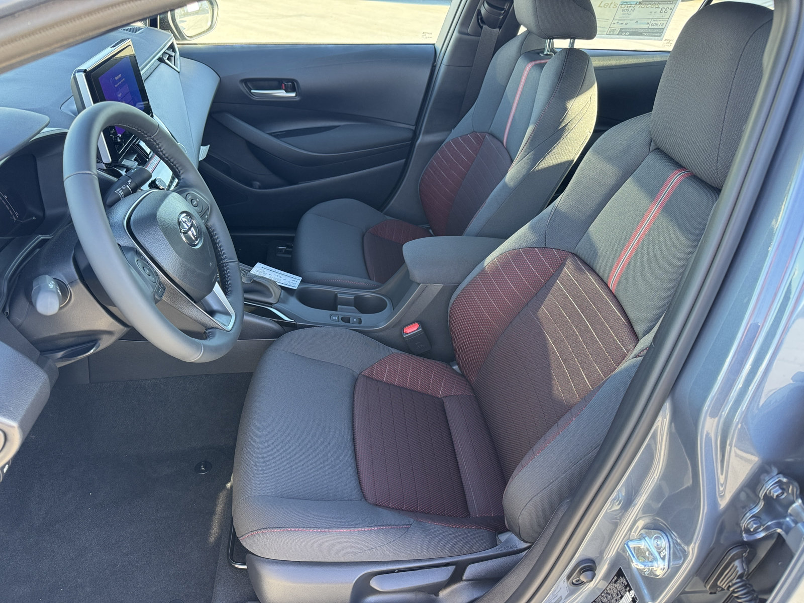 New 2027 Toyota Corolla SE FWD image 2