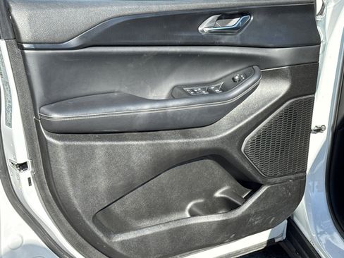 Used 2024 Jeep Grand Cherokee Laredo X w/ Luxury Tech Group I image 10