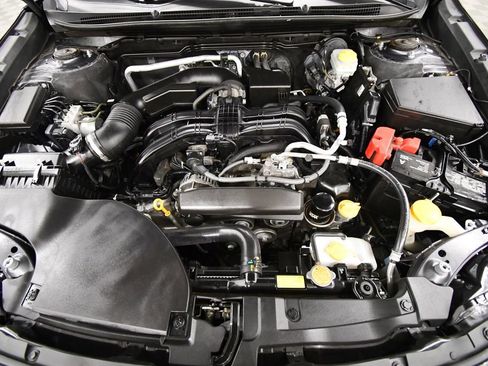 Used 2024 Subaru Outback Limited AWD/4WD image 12