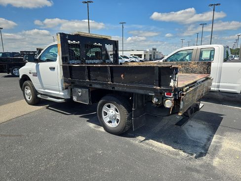 Used 2018 RAM 3500 Tradesman image 3