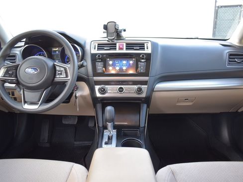 Used 2019 Subaru Outback 2.5i image 12