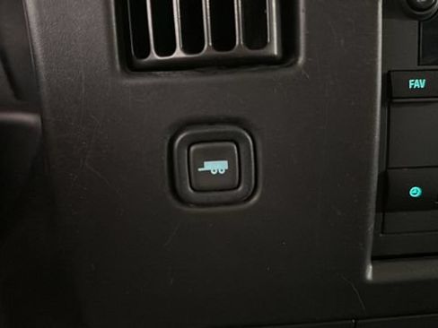 Used 2021 Chevrolet Express 2500 Extended RWD image 19