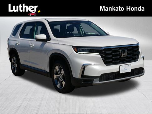 Certified 2025 Honda Pilot EX-L image 1