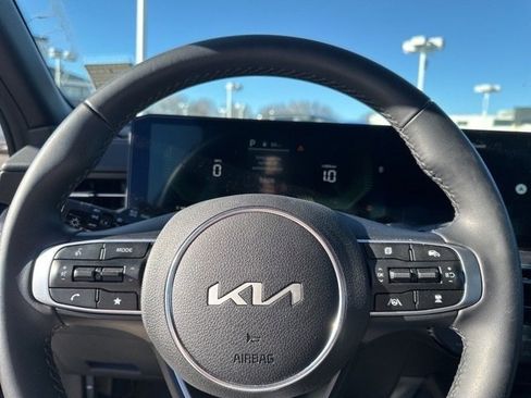 Certified 2025 Kia K5 GT-Line w/ GT-Line Premium Package image 9