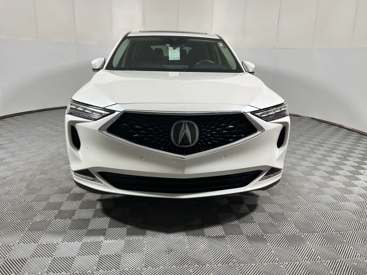 Certified 2024 Acura MDX w/ Technology Package AWD/4WD image 3