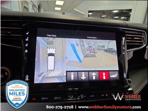 Used 2023 Jeep Grand Wagoneer Series III w/ Rear Seat Video Group 1 AWD/4WD image 34