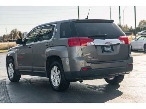 Used 2011 GMC Terrain SLE image 3