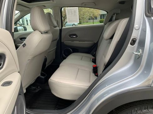 Used 2022 Honda HR-V EX-L image 26